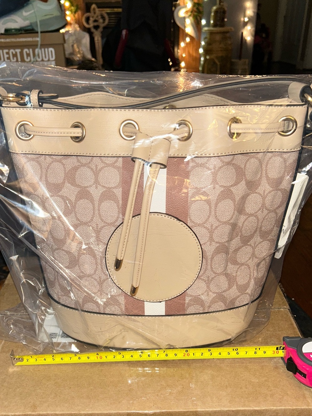Beige/Chalk / dark rose color  Drawstring Bucket Bag🌟